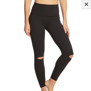 Beyond Yoga Got to Slit Jet Black Legging S